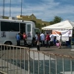 La unidad móvil acompañó a los alumnos de Medicina.